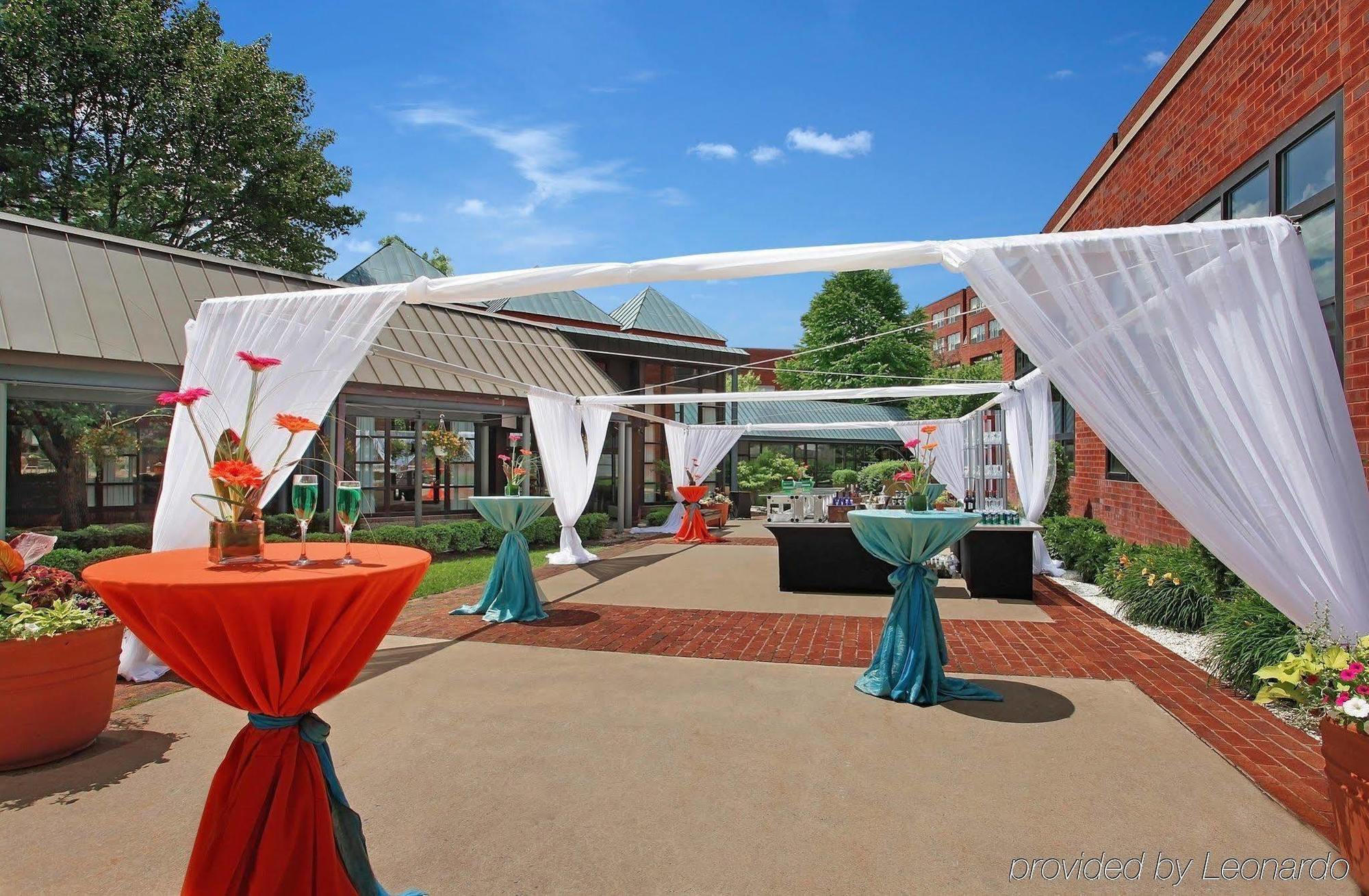 Hotel The Saratoga Hilton Saratoga Springs Restaurant foto